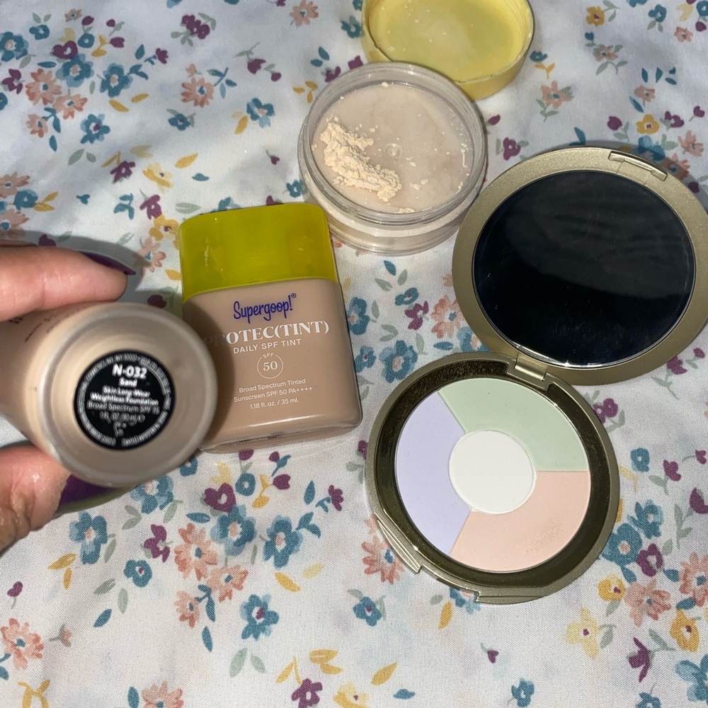 Supergoop! Primer and Glow Set with Cream and Green Hues - Picture 2 of 2